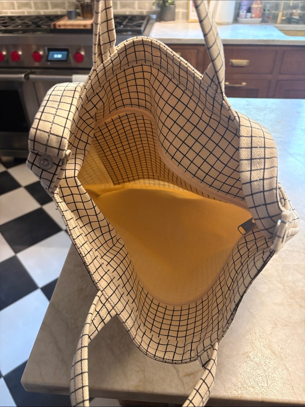 BAGGU Cream Canvas Grid Tote with Black Check - Picture 2 of 4